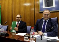 Jefe de servicio de Formación en Jaén dice que se ha cumplido "estrictamente la legalidad"