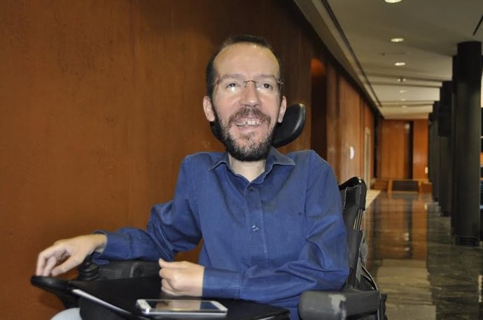 Pablo Echenique.