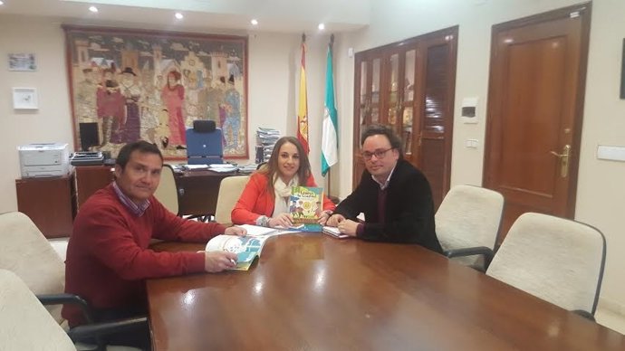 Ruiz y Rojas (dcha.) durante el encuentro mantenido