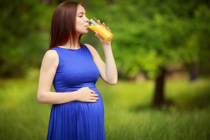Zumo de frutas para el embarazo
