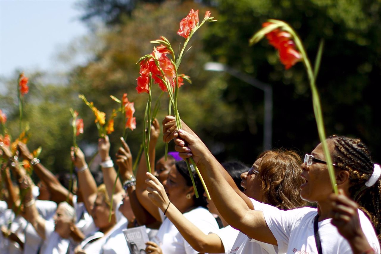 Damas de Blanco 