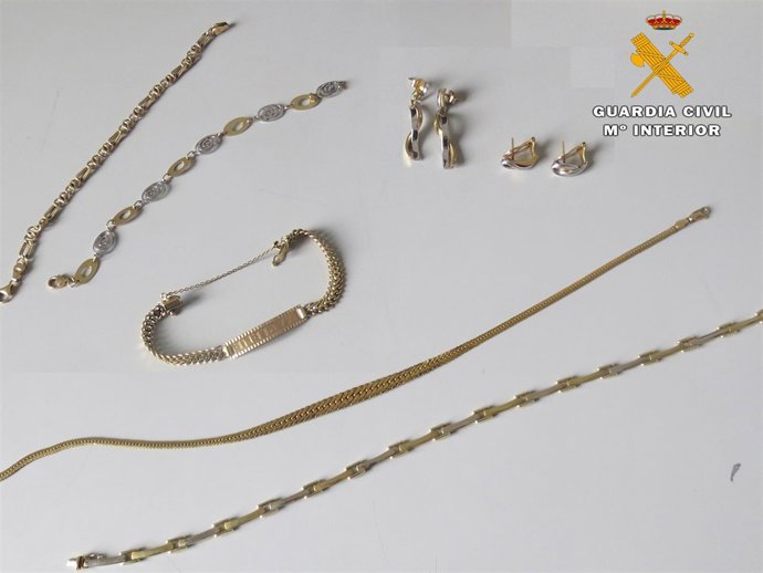 Joyas intervenidas en robo de viviendas