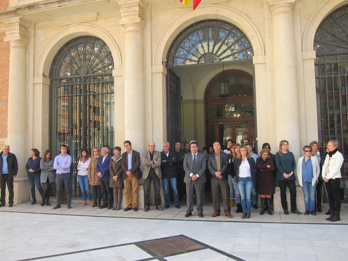 MINUTO DE SILENCIO EN LA DIPUTACIÓN