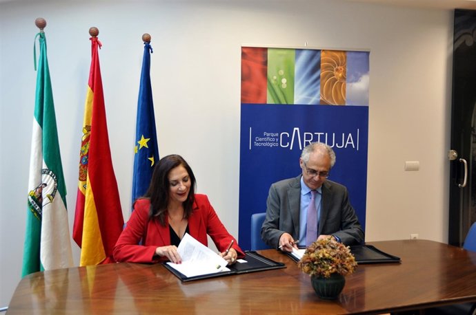 Convenio entre Cartuja 93 (Teresa Sáez) y CTA (Elías Atienza)