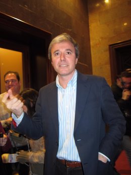 El concejal del PP en el Ayuntamiento de Zaragoza, Jorge Azcón 
