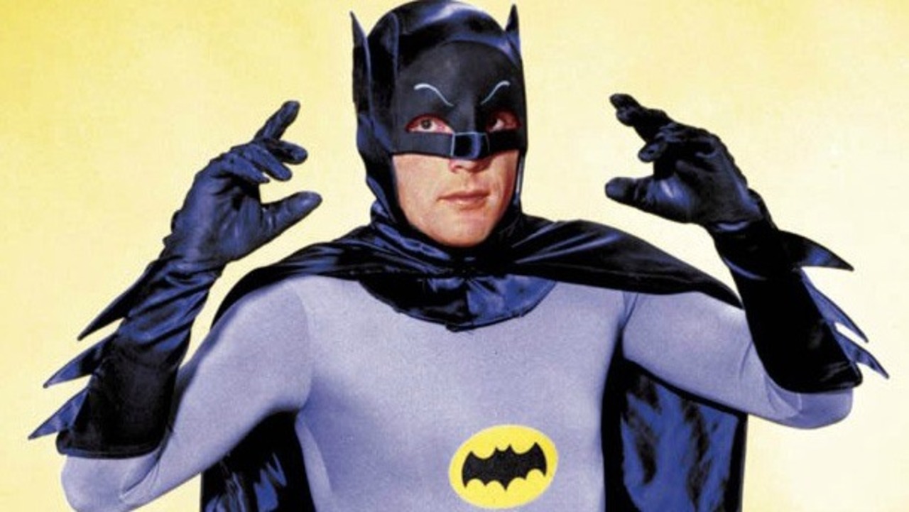 Batman: Los 15 trajes del Caballero Oscuro, del peor al mejor