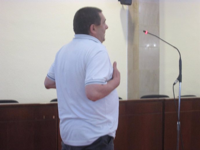 El acusado durante el juicio celebrado en la Audiencia de Jaén