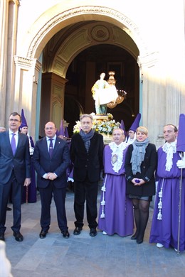 José Ballesta, Pedro Antonio Sánchez, Pedro Cano y Noelia Arroyo, en procesión