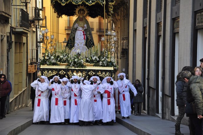 Procesión matinal del Viernes Santo de Jesús Atado a la Columna de Teruel