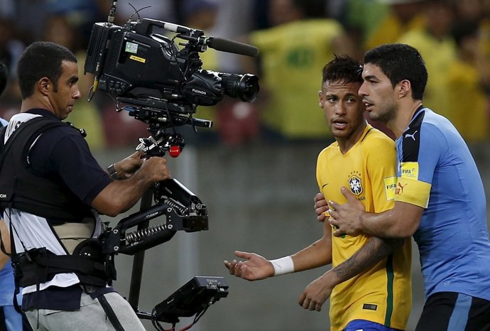 Neymar Luis Suárez Brasil Uruguay