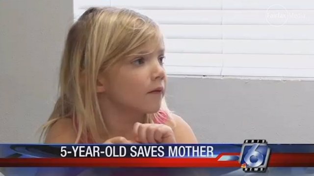niña 5 años salva madre