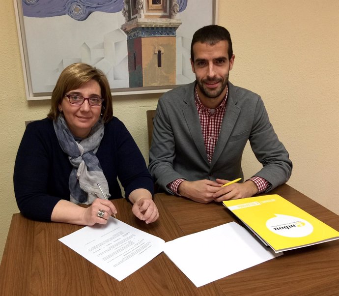 El Ayuntamiento de Fuentes y Embou han suscrito el acuerdo este lunes