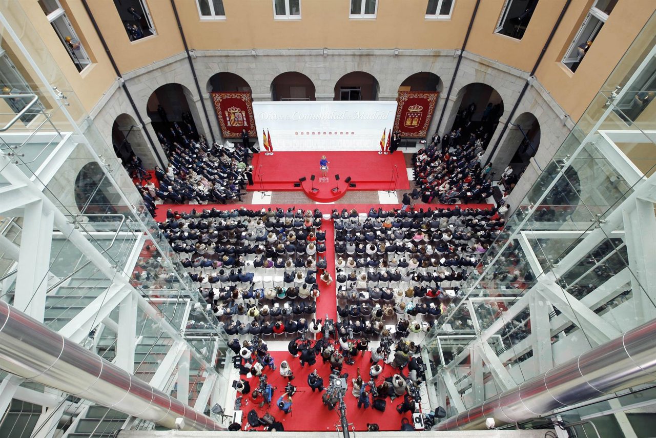 Real Casa De Correos El Dos De Mayo 