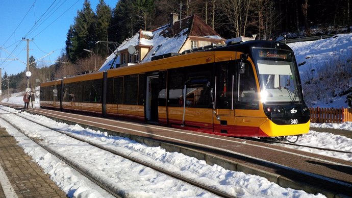 Nuevo pedido de 25 trenes-tram para la ciudad alemana de Karlsruhe