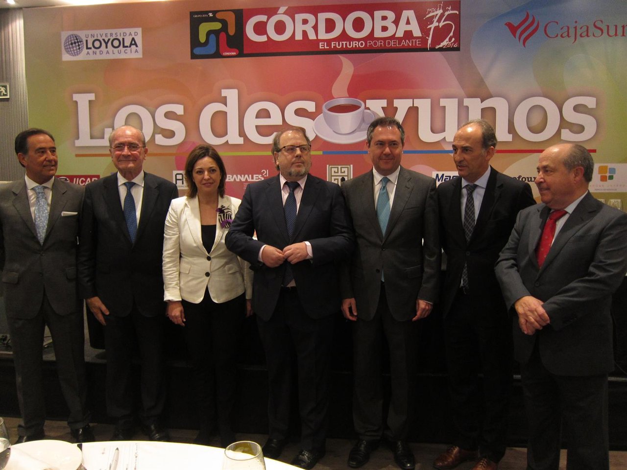 Los alcaldes de Sevilla, Málaga, Córdoba y Granada en el desayuno
