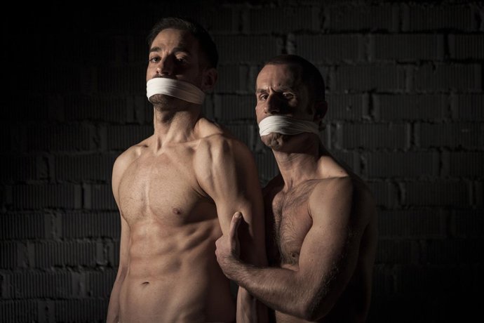 Vilavella y Yuste son los protagonistas de 'Homes foscos' de Peya y Pintó