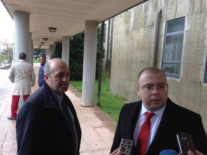 El exedil del PP Albino Vázquez y su abogado