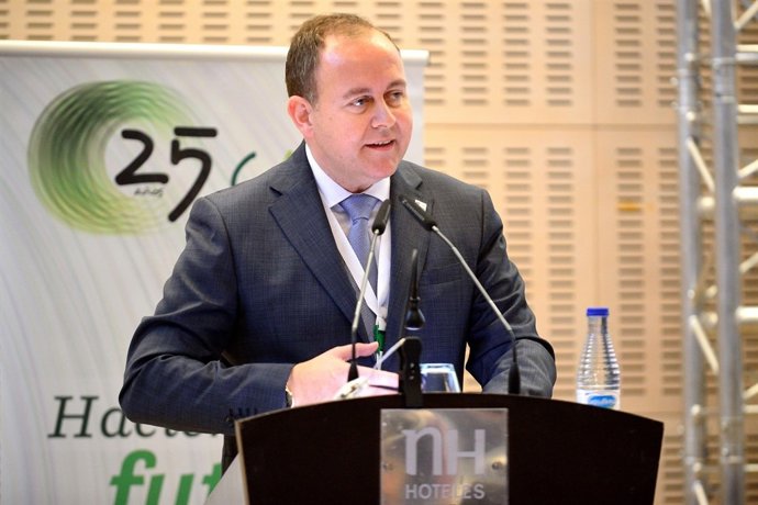 Luis Osuna, presidente de CAEA