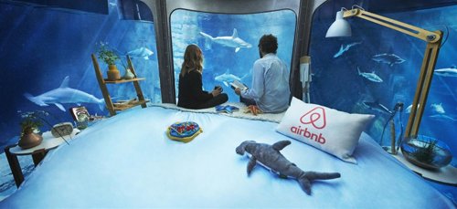 El acuario de París alberga la primera habitación bajo el agua