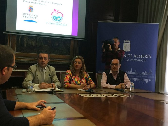 Las matemáticas llenarán el Patio de Luces de la Diputación de Almería en abril.