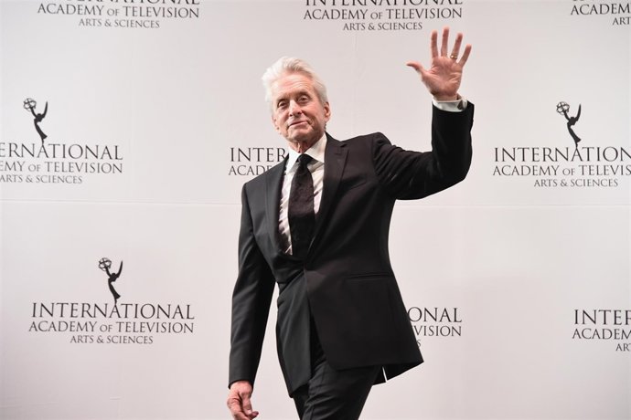 Michael Douglas