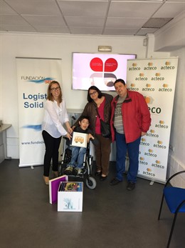 La recogida de tapones ayuda a que 20 niños valencianos reciban tratamiento