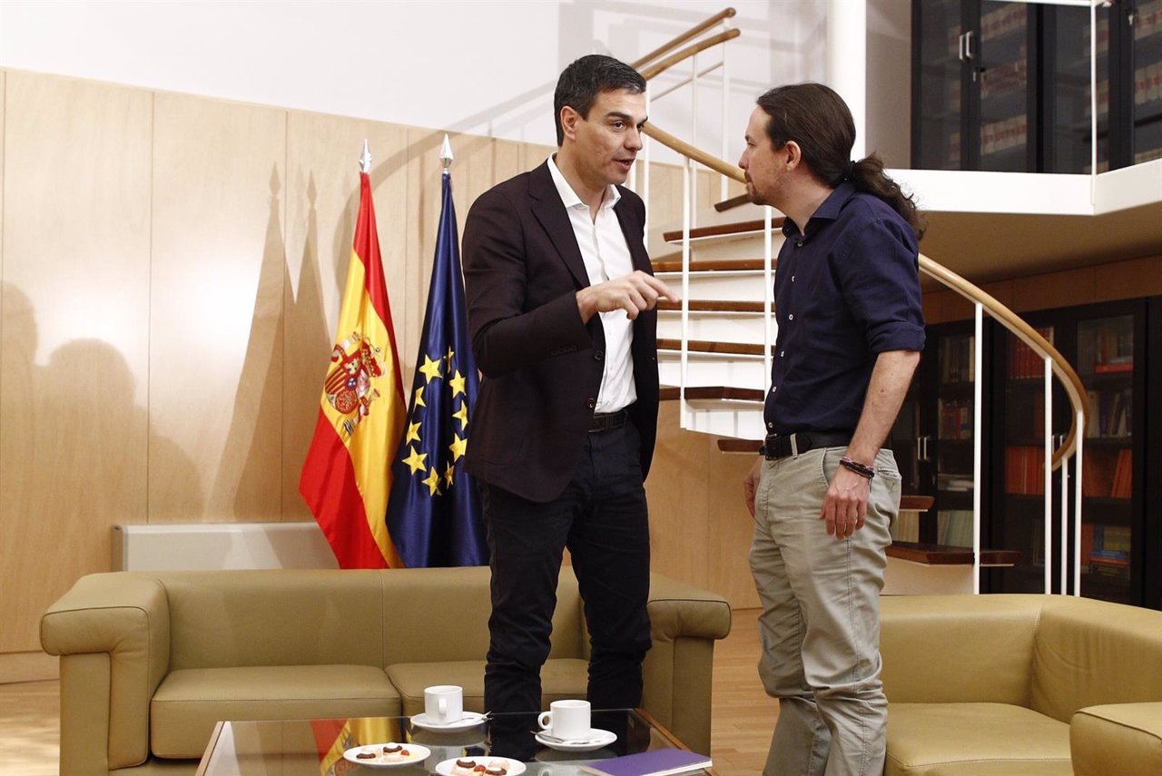 Reunión entre Pedro Sánchez y Pablo Iglesias en el Congreso