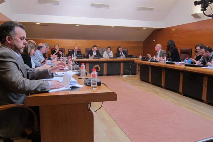 Jesús Oria comparece en Comisión de Medio Rural en el Parlamento