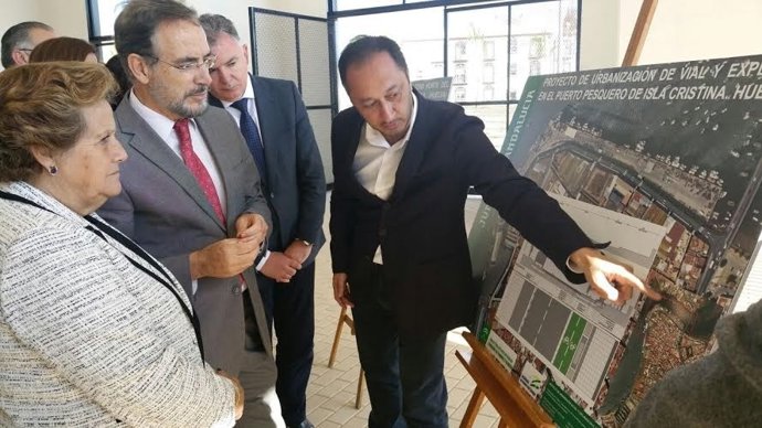 El consejero de Fomento y Vivienda de la Junta de Andalucía, Felipe López.