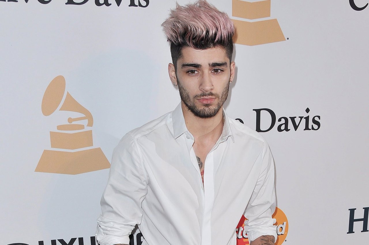 Zayn Malik arrives at the 2016 Pre-GRAMMY Gala & Salute to Industry Icons Honori