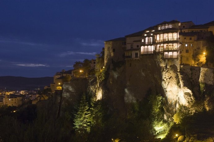 Casas Colgadas noche