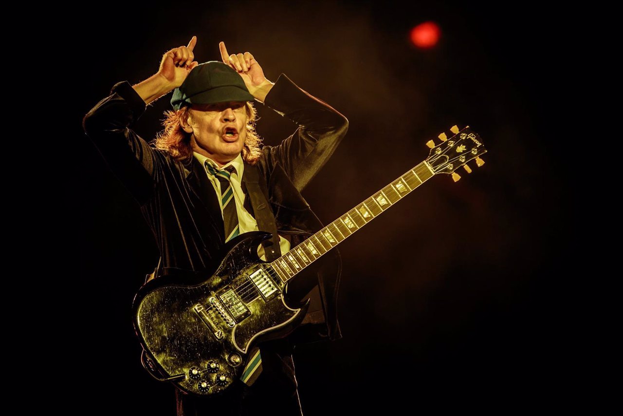 AC/DC performs sold-out show at Autodromo Internazionale in Imola