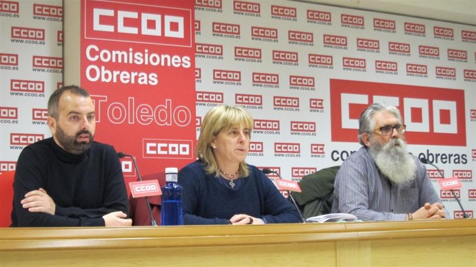 Representantes de CCOO en rueda de prensa