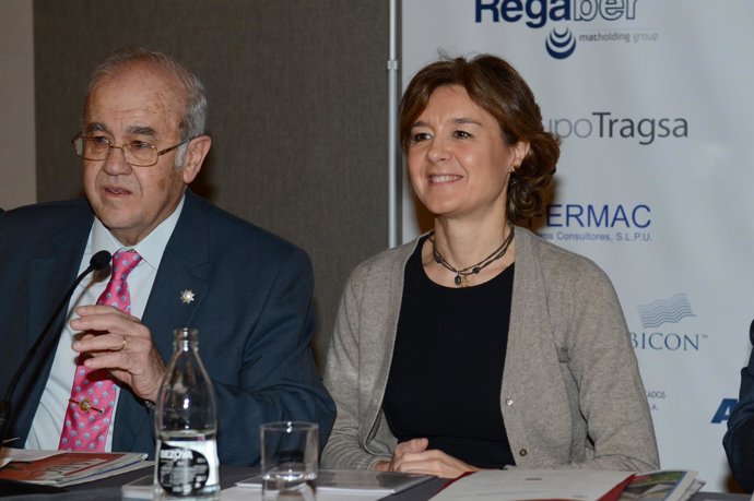 Isabel García Tejerina inaugura la jornada de Fenacore sobre regadíos