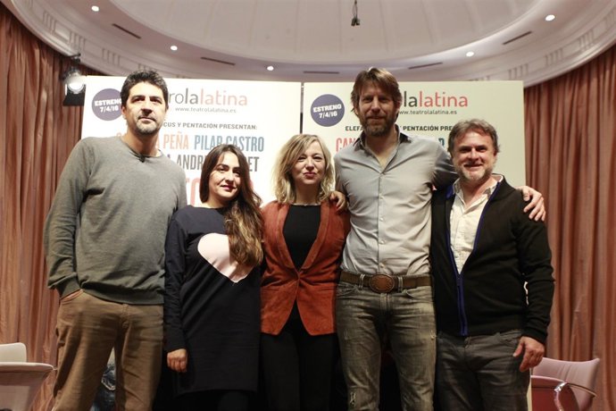 Candela Peña y Pilar Castro en la presentación de Los vecinos de arriba