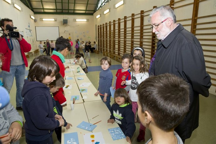 El consejero vistia el programa