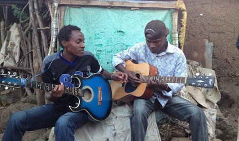 Cooperación y Desarrollo