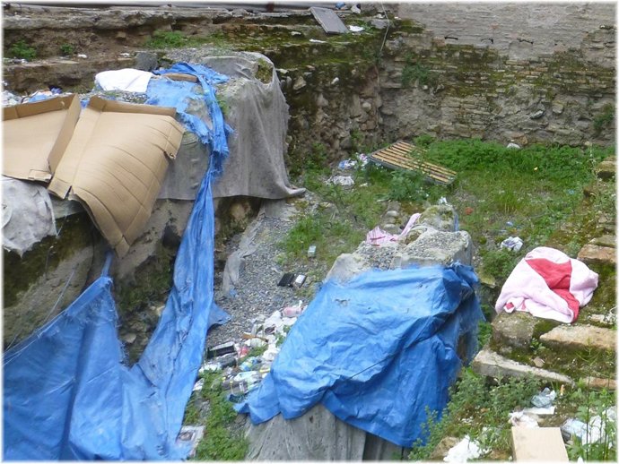 Muralla zirí de Granada en mal estado