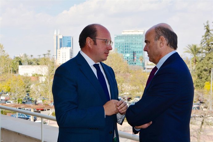 Pedro Antonio Sánchez con Luis de Guindos