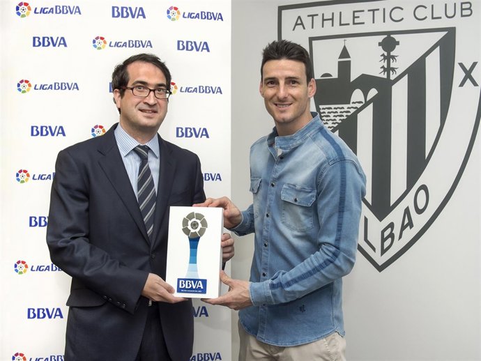 Peio Belausteguigoitia y Aritz Aduriz