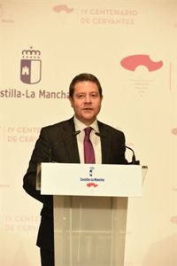 Page propone ley que ampare a entidades que patrocinen actos culturales