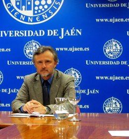 El consejero de Medio Ambiente y Ordenación del Territorio, José Fiscal.