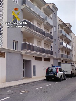 ROBO EN UNA FINCA DE VIVIENDAS