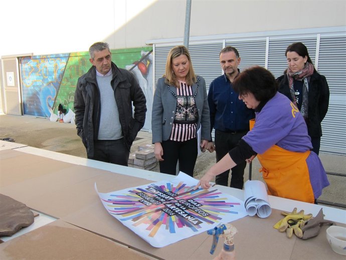 Del Olmo, visita el Centro de Artesanía de Castilla y León ubicado en Valladolid