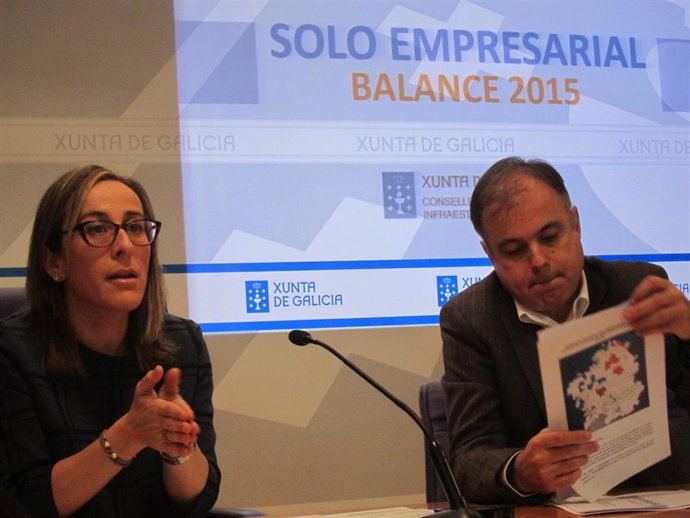 La conselleira de Infraestruturas, Ethel Vázquez, con Heriberto García (IGVS)