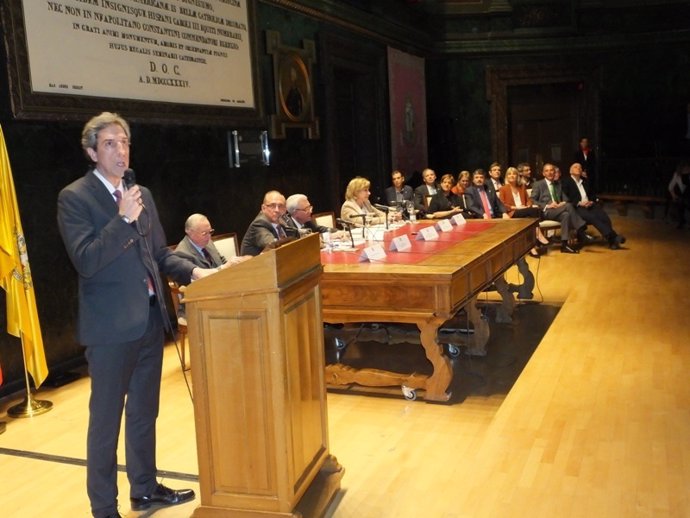 NP. La Junta Directiva Del Colegio De Médicos De Madrid Toma Posesión