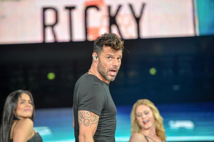 RICKY MARTIN
