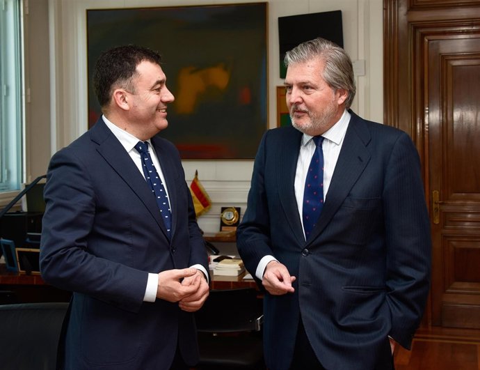 Román Rodríguez e Íñigo Méndez de Vigo