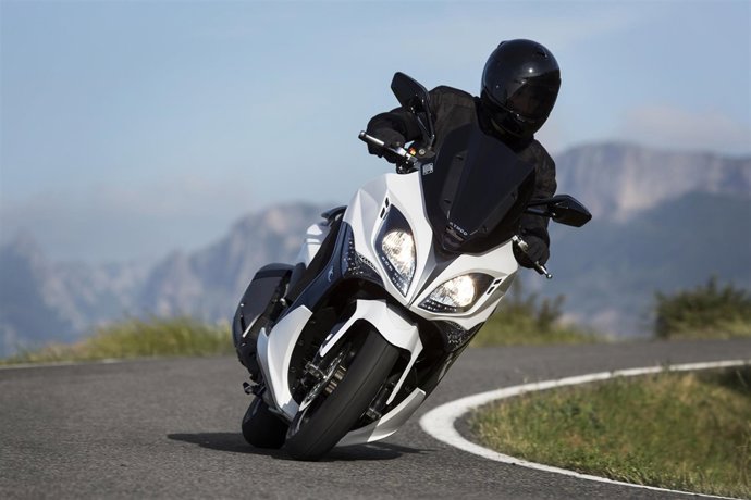 Kymco XCiting 400i ABS