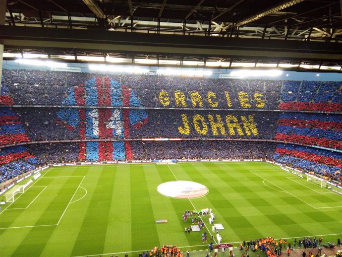 Mosaico de Johan Cruyff en el Camp Nou